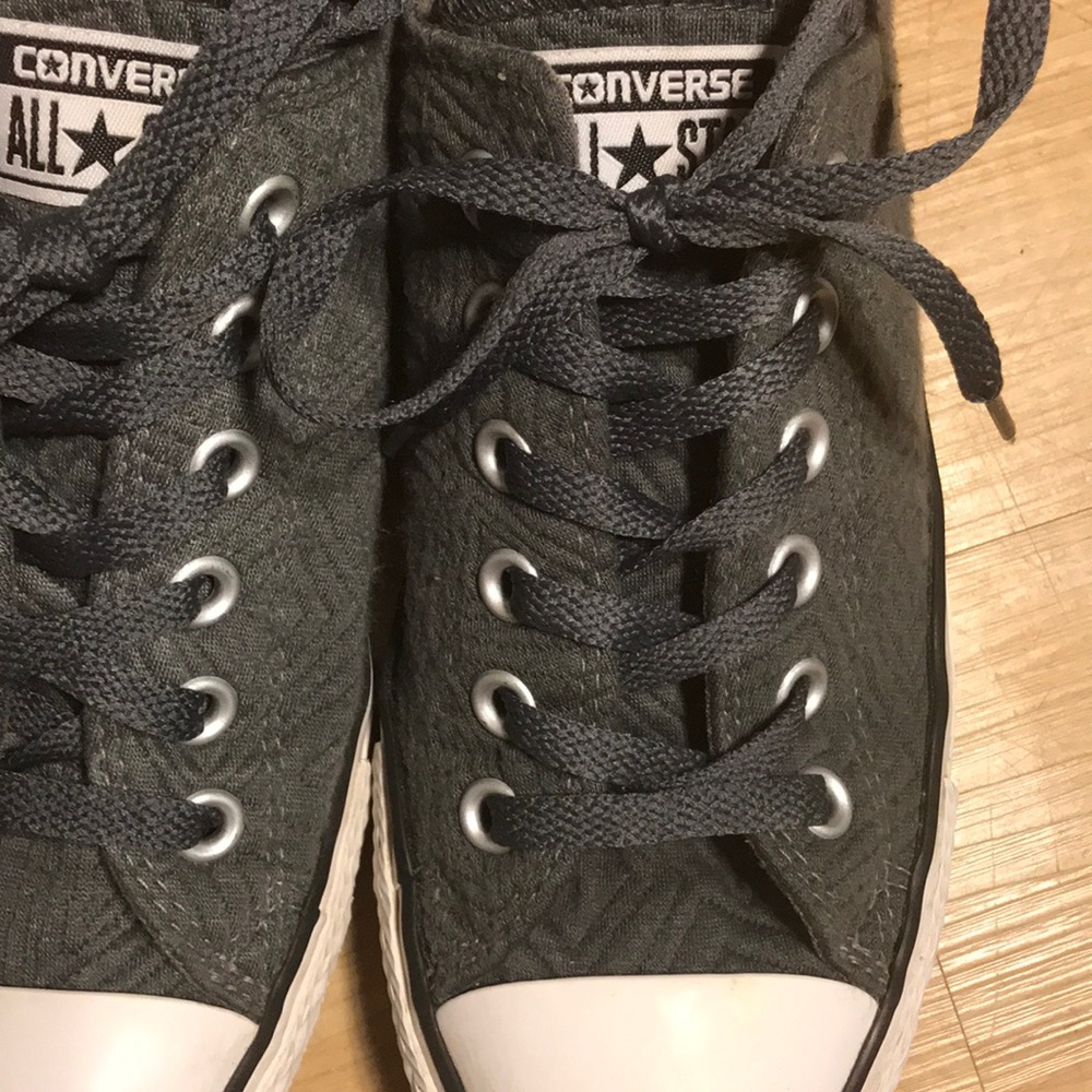 Texture converse - Picture 2 of 5